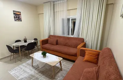 Apartment - 1 Bedroom - 1 Bathroom for rent in Al Mahatta - Al Qasimia - Sharjah