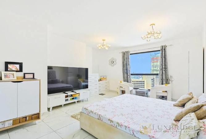 131998393 - Property Image 2