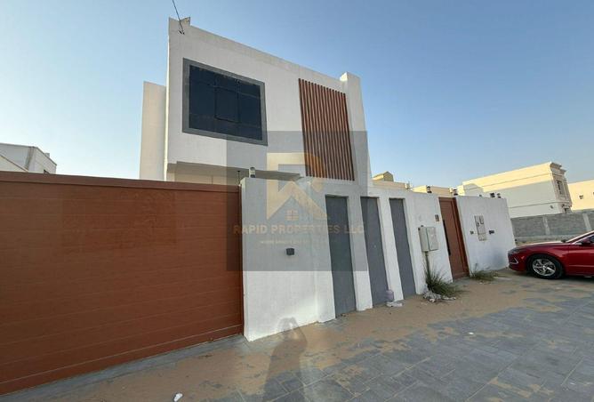 62084609 - Property Image 2