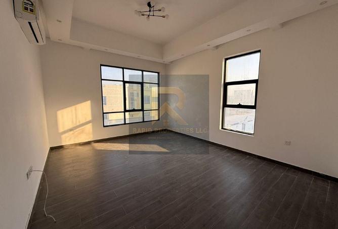 62084609 - Property Image 3