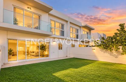 Townhouse - 3 - 4 for rent in Arabella Townhouses 3 - Arabella Townhouses - Mudon - Dubai