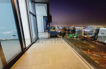 Apartment - 2 Bedrooms - 4 Bathrooms for rent in Airport Road Area - Al Garhoud - Dubai