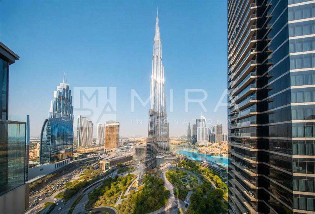 Largest LR | Burj & Fountain view | Mid floor photo 2