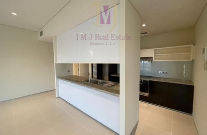 Apartment - 2 Bedrooms - 2 Bathrooms for rent in Park Place Tower - Sheikh Zayed Road - Dubai