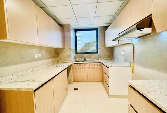 61676677 - Property Image 2