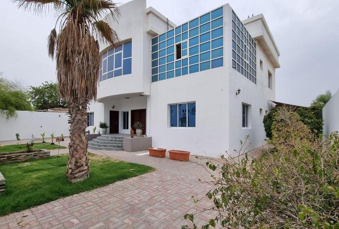 60125617 - Property Image 2