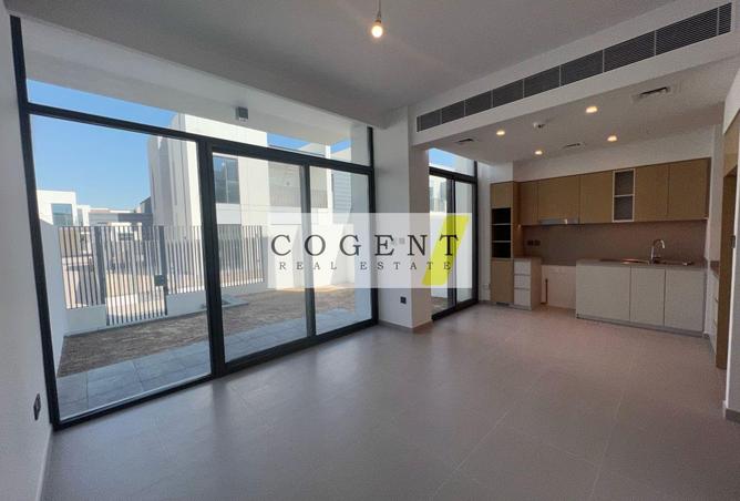 87040449 - Property Image 2
