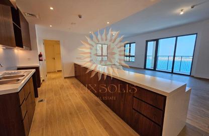 Apartment - 3 - 3 for sale in La Cote Building 3 - La Cote - Port de La Mer - La Mer - Jumeirah - Dubai
