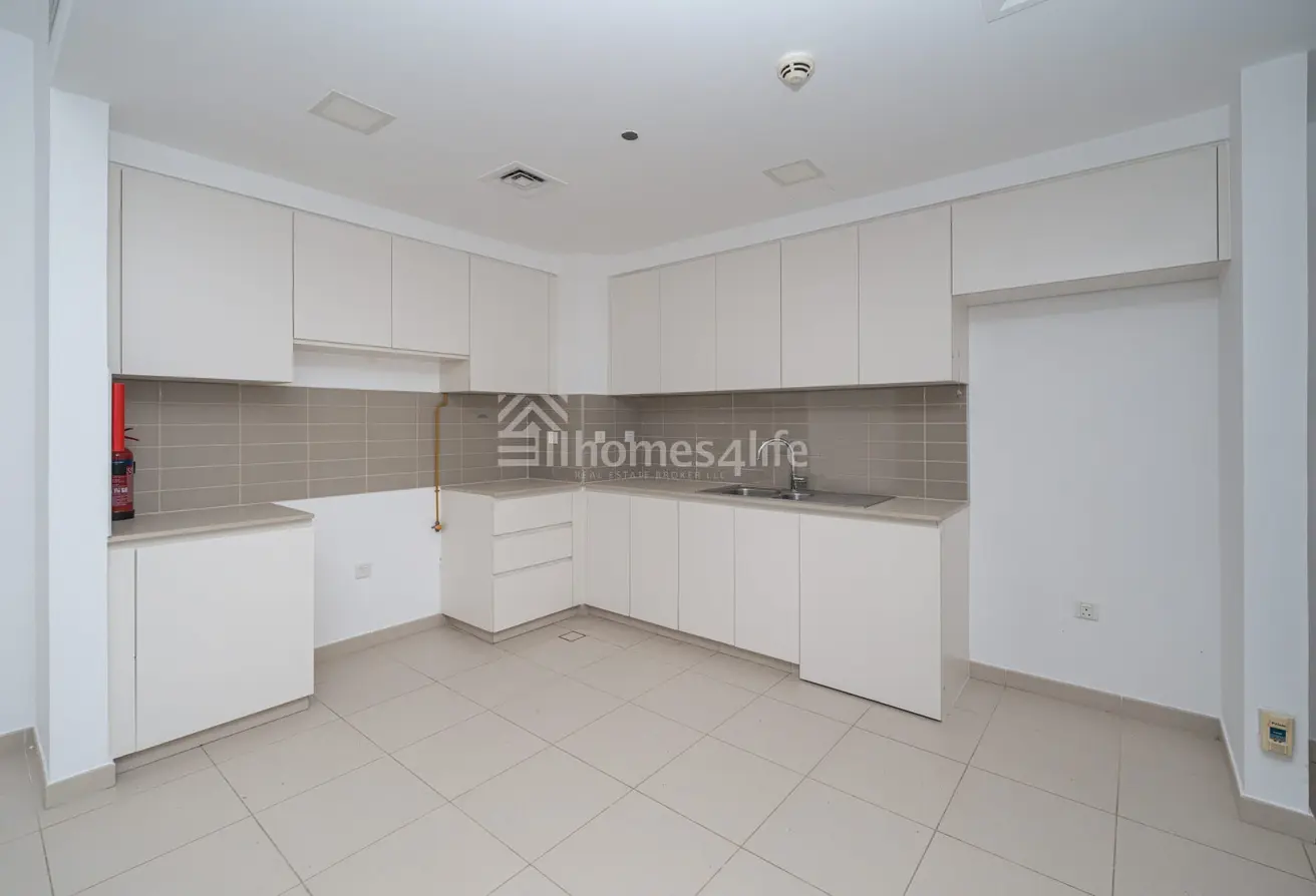 156004296 - Property Main Image