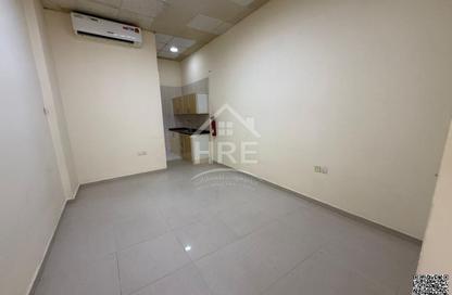 Apartment - Studio - 1 Bathroom for rent in Al Nafoora 1 building - Al Rawda 2 - Al Rawda - Ajman Apartment - Studio - 1 Bathroom for rent in Al Nafoora 1 building - Al Rawda 2 - Al Rawda - Ajman