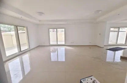 فيلا - 4 غرف نوم - 6 حمامات للايجار في مركز محمد بن زايد - مدينة محمد بن زايد - أبوظبي