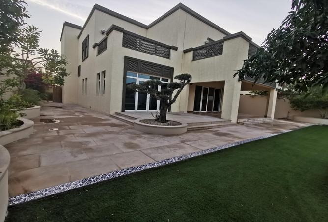 93135575 - Property Main Image