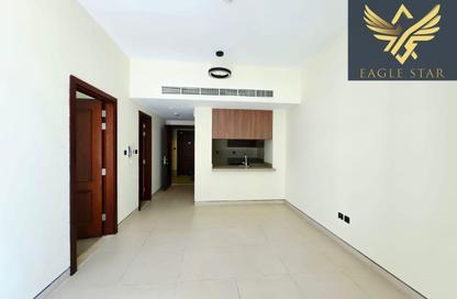 Apartment - 1 Bedroom - 2 Bathrooms for rent in Saleh Residence 3 - Jumeirah Garden City - Al Satwa - Dubai