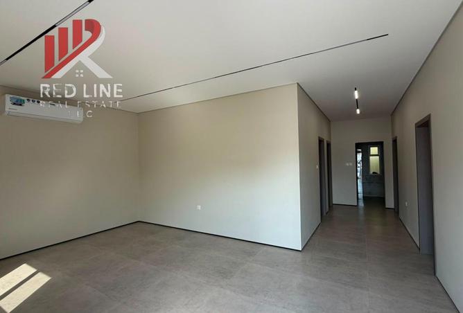 132049793 - Property Image 3