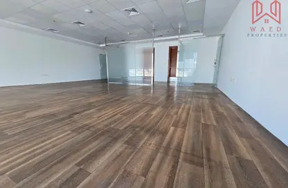 مكتب - استوديو - 1 حمام للايجار في برج الياقوت - بورسعيد - ديرة - دبي