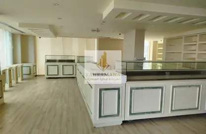 Shop - Studio - 1 Bathroom for rent in Al Khalidiya - Abu Dhabi