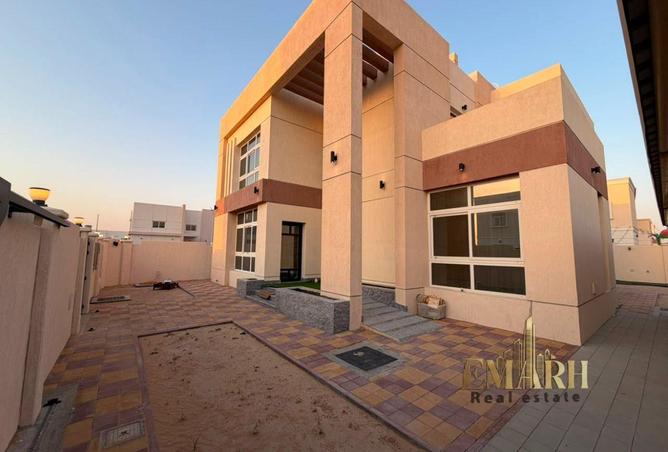 112743438 - Property Image 2