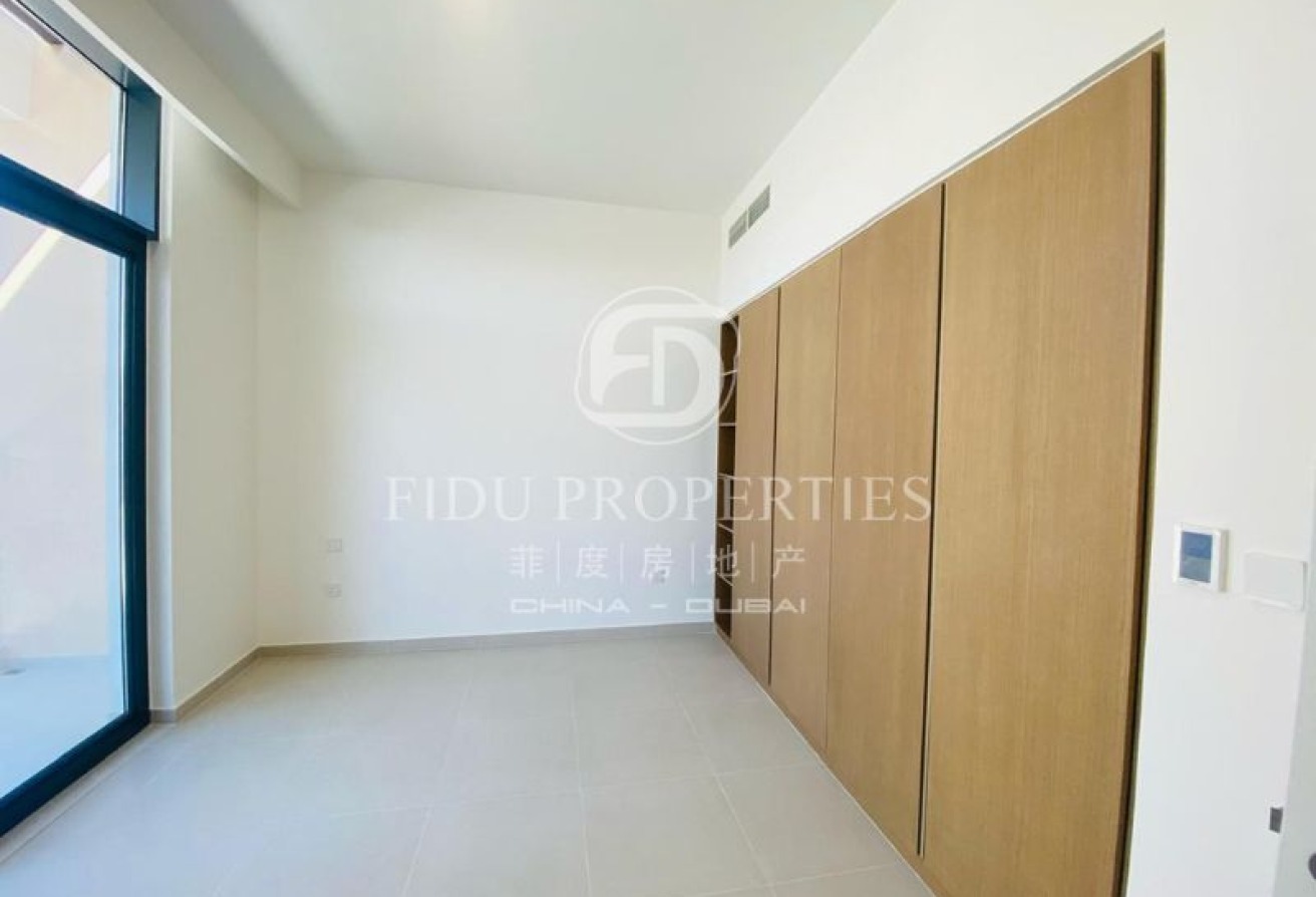 Ready To Move | Near To Amenities| Multiple Option