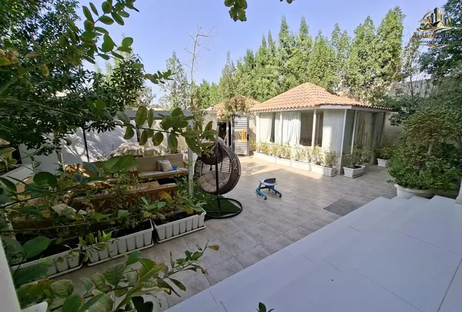 156233604 - Property Image 2