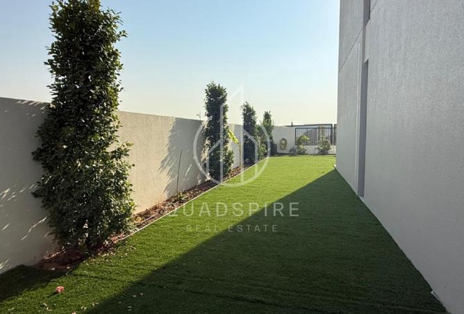 15987306 - صورة العقار 3