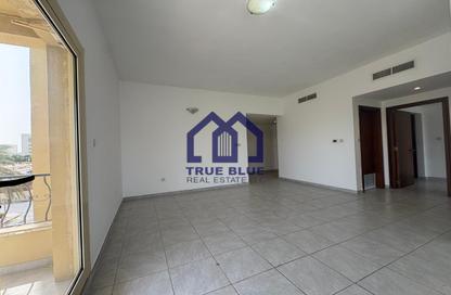 Apartment - 1 - 2 for sale in Golf Apartments - Al Hamra Village - Ras Al Khaimah