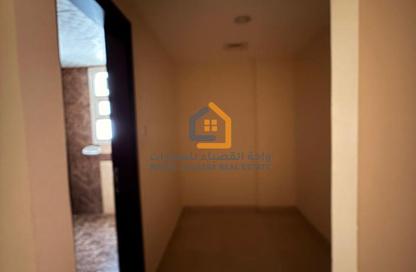 Apartment - 1 Bedroom - 2 Bathrooms for rent in Al Majaz 3 - Al Majaz - Sharjah Apartment - 1 Bedroom - 2 Bathrooms for rent in Al Majaz 3 - Al Majaz - Sharjah