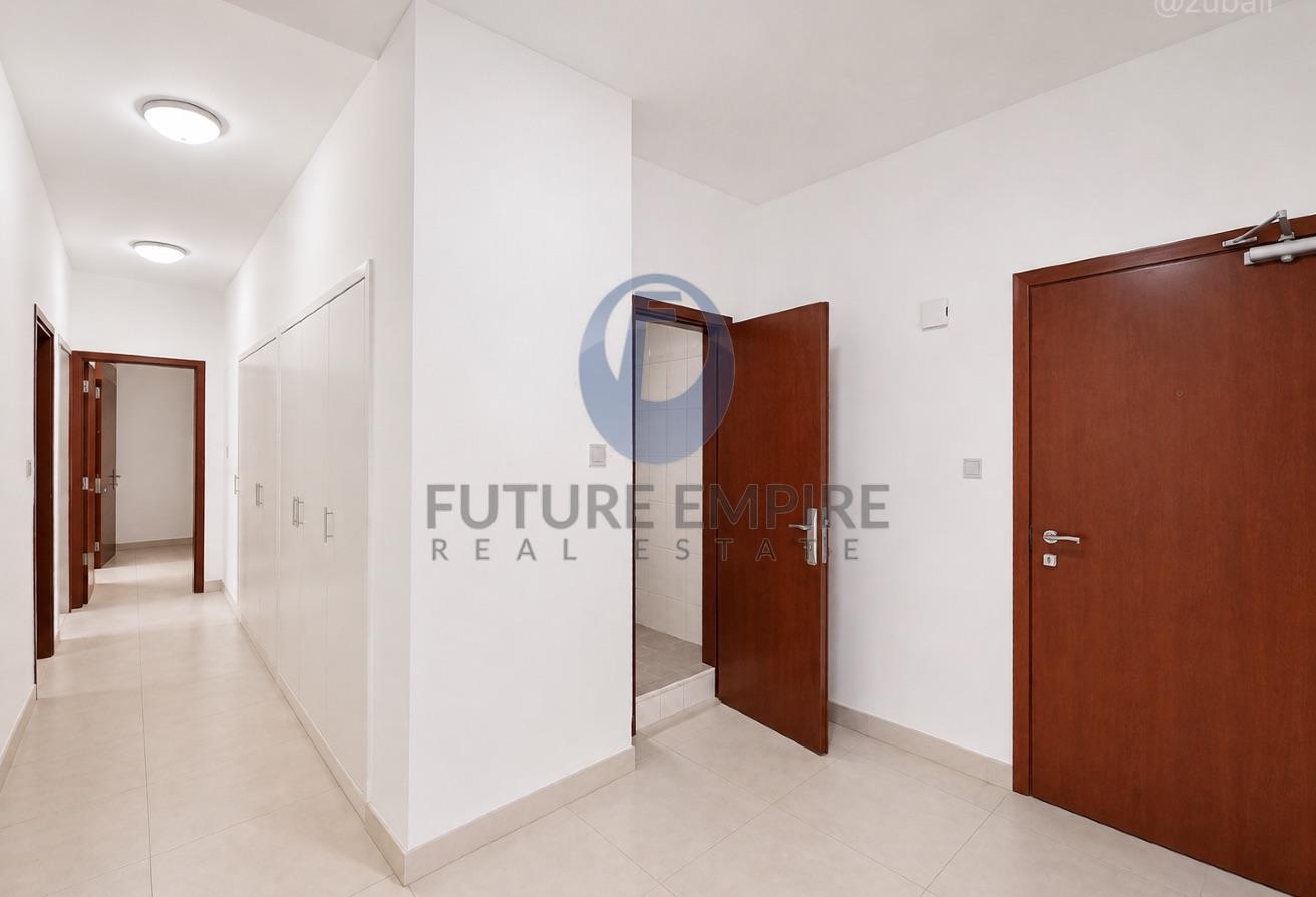 For Sharing and Bachelor | Cheap Rent | Book Now photo 7