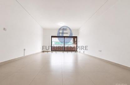 Apartment - 2 Bedrooms - 2 Bathrooms for rent in Zabeel Building - Al Karama - Dubai