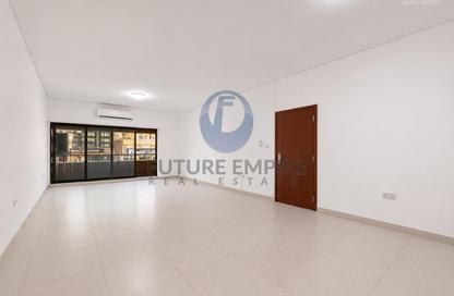 Apartment - 2 Bedrooms - 2 Bathrooms for rent in Zabeel Building - Al Karama - Dubai