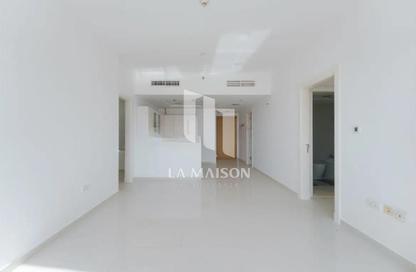 Apartment - 3 Bedrooms - 3 Bathrooms for rent in Marina Bay by DAMAC - Najmat Abu Dhabi - Al Reem Island - Abu Dhabi