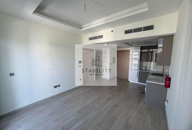 94004491 - Property Image 3