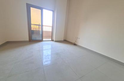 Apartment - 1 - 1 for rent in Muwailih Building - Muwaileh - Sharjah