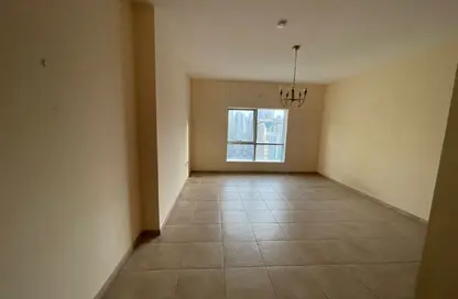 Apartment - 1 Bedroom - 2 Bathrooms for rent in Al Majaz 2 - Al Majaz - Sharjah