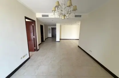 Apartment - 3 Bedrooms - 5 Bathrooms for rent in Goldcrest Views 1 - JLT Cluster V - Jumeirah Lake Towers - Dubai