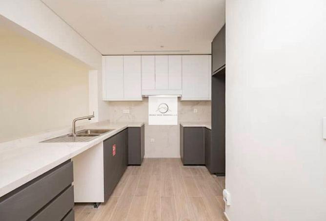 56944596 - Property Image 3