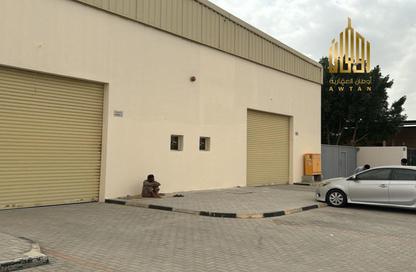 Warehouse - Studio for sale in Al Sajaa Industrial - Al Sajaa - Sharjah