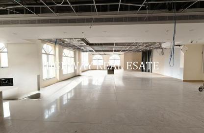 Office Space - Studio - 1 Bathroom for rent in Muwaileh 29 Building - Muwaileh - Sharjah