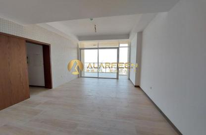 Apartment - 2 - 3 for rent in Hameni Tower - District 15 - Jumeirah Village Circle - Dubai