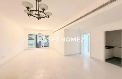 Apartment - 2 Bedrooms - 3 Bathrooms for rent in Ghaya Residence - Sheikh Zayed Road - Dubai