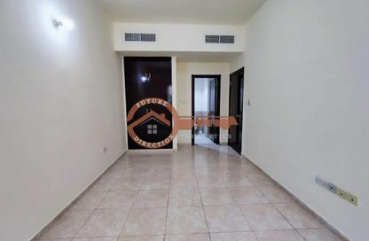 Apartment - 2 Bedrooms - 3 Bathrooms for rent in Shabiya 9 - Shabiya - Mussafah - Abu Dhabi