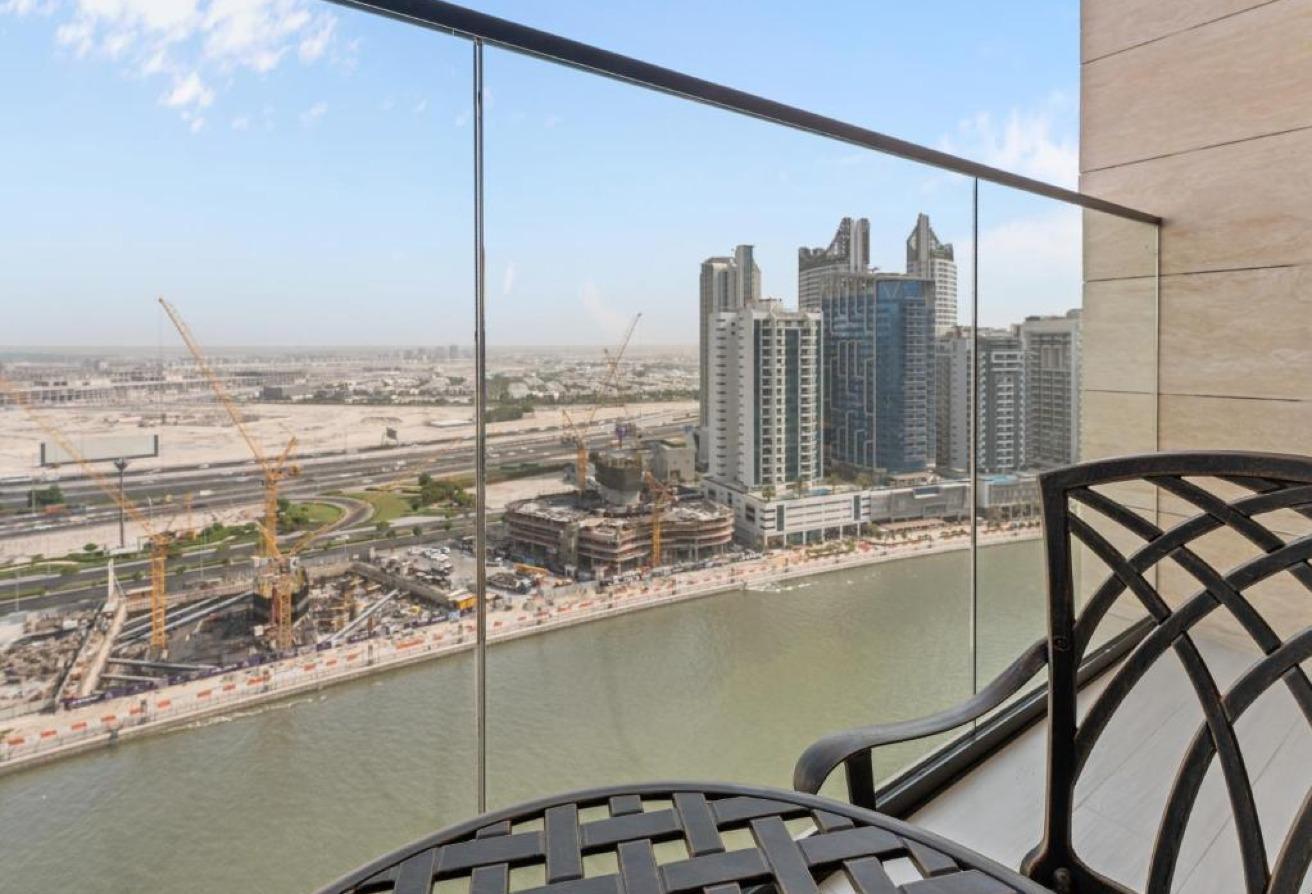 Furnished Studio | Trillionaire Residences | Rent photo 6