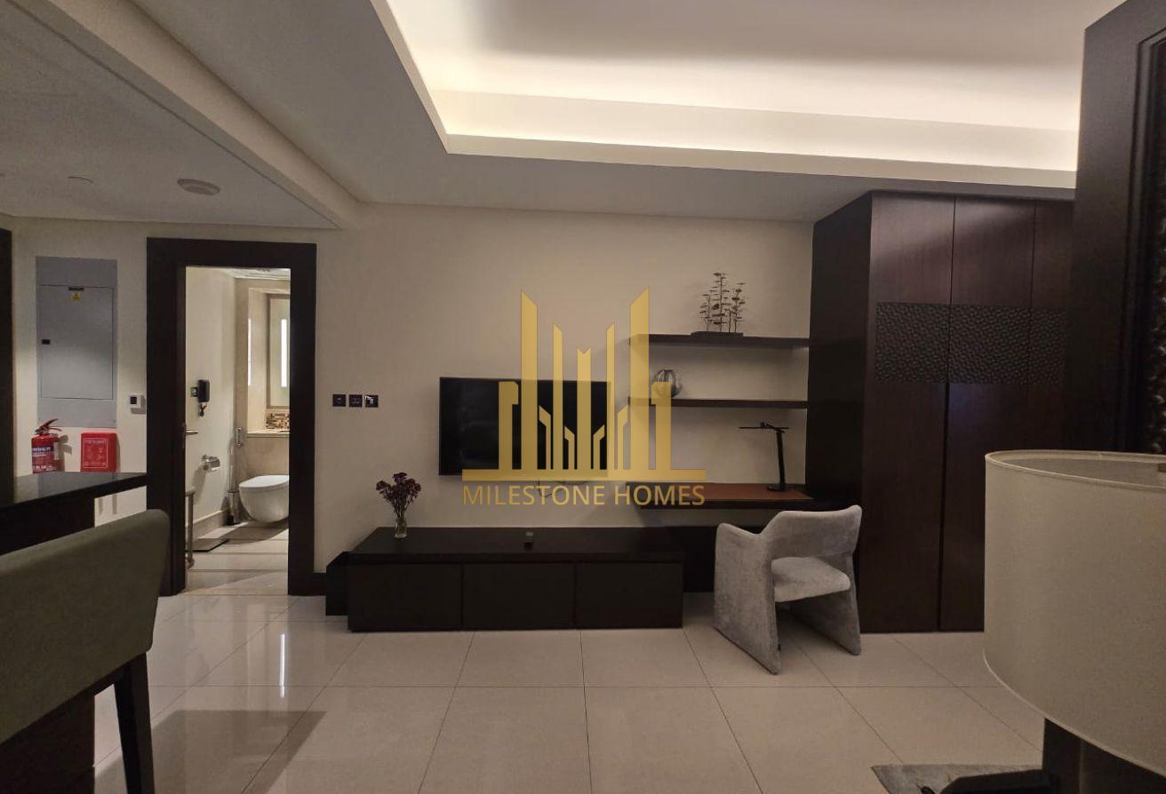 Furnished Ready to Move Prime Location photo 8