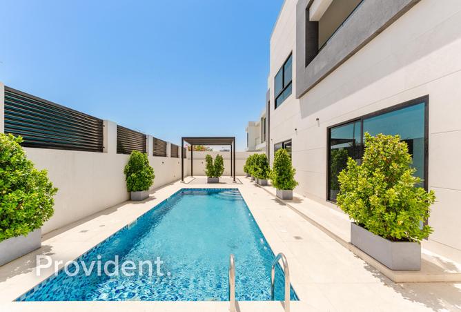 99981997 - Property Image 2