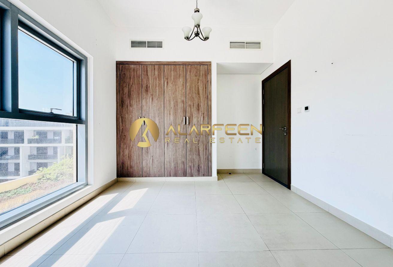 Spacious 3BR+Store City&Street View|Prime Location photo 5