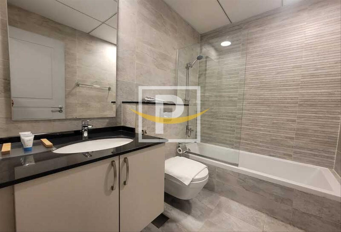 Furnished | Super Spacious | Prime Living photo 12