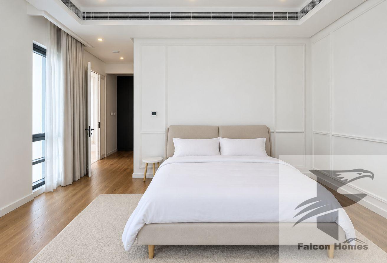 Modern 6BR Villa | Private Pool and Elevator photo 17