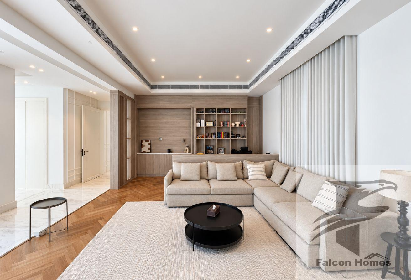 Modern 6BR Villa | Private Pool and Elevator photo 12