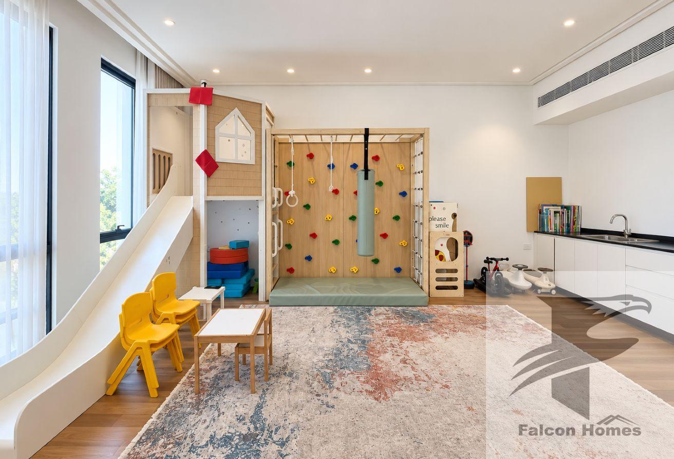 Modern 6BR Villa | Private Pool and Elevator photo 24