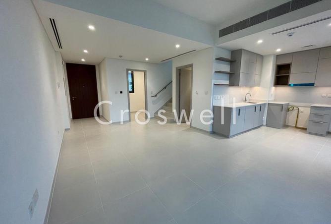 82383001 - Property Image 2