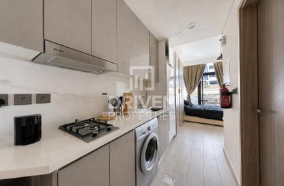 Apartment - Studio - 1 Bathroom for rent in Azizi Riviera 34 - Azizi Riviera - Meydan One - Meydan - Dubai